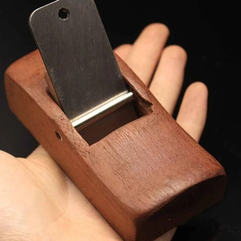 เครื่องไสไม้ขนาดเล็กแบบมือถือ  - Woodworking Plan บทวิจารณ์และราคา