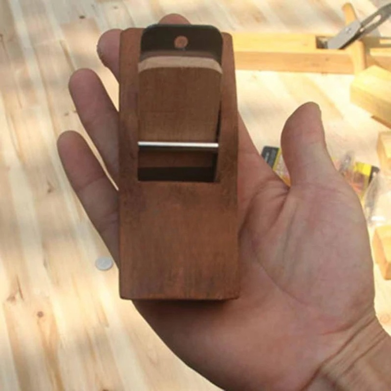 เครื่องไสไม้ขนาดเล็กแบบมือถือ  - Woodworking Plan บทวิจารณ์และราคา