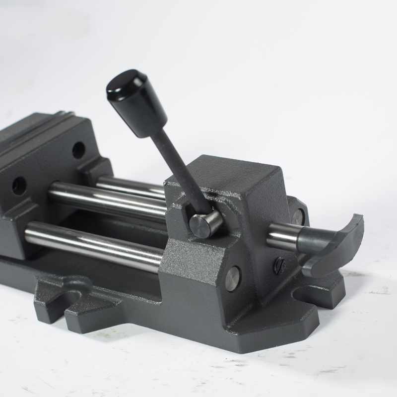 เครื่องเจาะเร็วขนาด 6 นิ้วคีมป - Woodworking Bench บทวิจารณ์และราคา